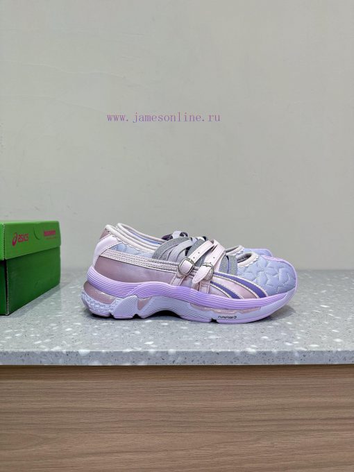 Kiko Kostadinov collaborates with Heaven by Marc Jacobs and ASICS to create a shoe model forae9buikd - Image 6