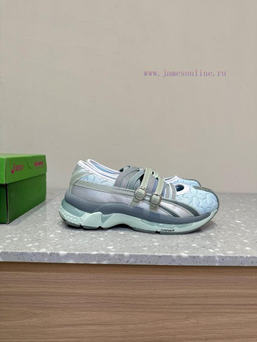 Kiko Kostadinov collaborates with Heaven by Marc Jacobs and ASICS to create a shoe model foryjtz9bvx - Image 6