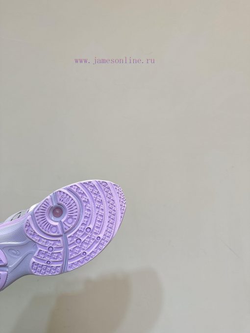 Kiko Kostadinov collaborates with Heaven by Marc Jacobs and ASICS to create a shoe model forae9buikd - Image 10