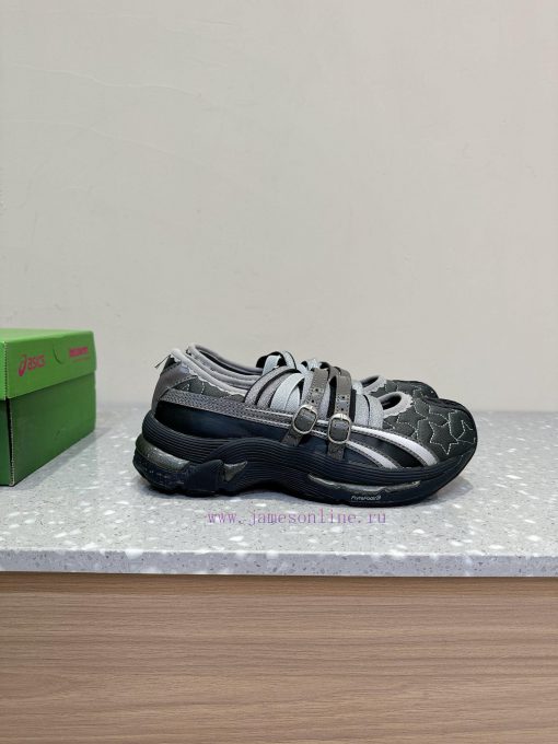 Kiko Kostadinov collaborates with Heaven by Marc Jacobs and ASICS to create a shoe model form7w0f1ir - Image 6