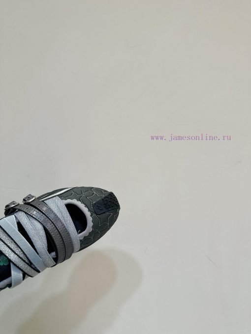 Kiko Kostadinov collaborates with Heaven by Marc Jacobs and ASICS to create a shoe model form7w0f1ir - Image 9