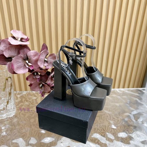 Versace 2024 Spring/Summer New Waterproof Platform Thick Bottom Simultaneous Release————————w4pgp40w