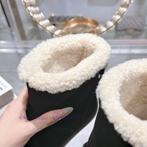 MiuMiu 2024 Autumn/Winter Fashion Style Strapped Wool Short Boots Snow Boots Fury ShoesFrequb5gt42zo - Image 5