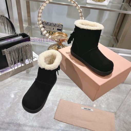 MiuMiu 2024 Autumn/Winter Fashion Style Strapped Wool Short Boots Snow Boots Fury ShoesFrequb5gt42zo - Image 7