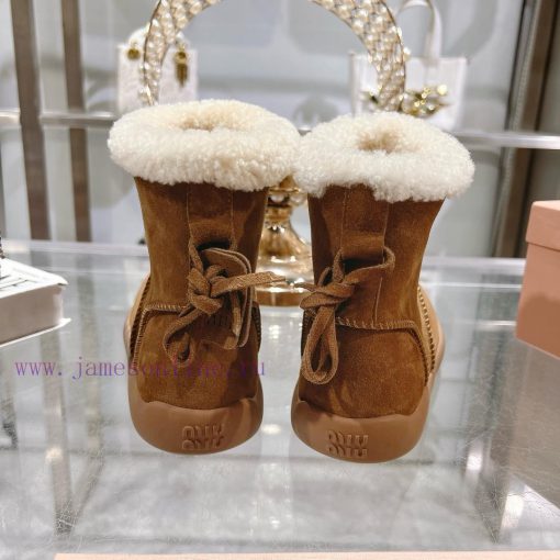 MiuMiu 2024 Autumn/Winter Fashion Style Strapped Wool Short Boots Snow Boots Fury ShoesFrequlnq685pg - Image 9