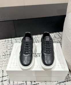Top tierAIexanderMcQueen 24/Latest Couple Thick Bottom Casual White ShoesOriginal developmen2a6jtsro
