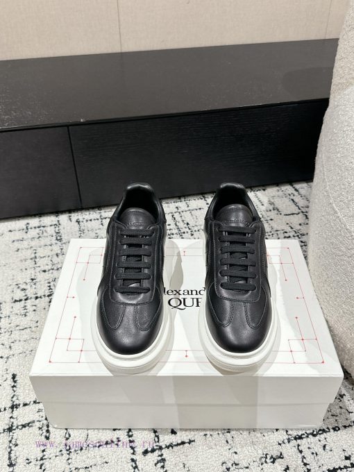 Top tierAIexanderMcQueen 24/Latest Couple Thick Bottom Casual White ShoesOriginal developmen2a6jtsro