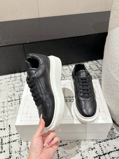 Top tierAIexanderMcQueen 24/Latest Couple Thick Bottom Casual White ShoesOriginal developmen2a6jtsro - Image 5