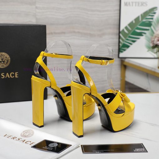 Versace fashion show new [celebration] [celebration] [celebration] Medusa new waterproof pla34nv9xvx - Image 6