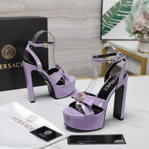 Versace fashion show new [celebration] [celebration] [celebration] Medusa new waterproof placg44c9s2 - Image 7