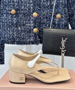 MIU MIU 25S Early Spring New ProductStray heeled sandals with tight heels for fashion showsEsau2kcn9