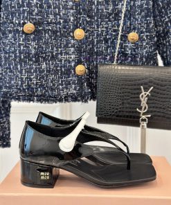 MIU MIU 25S Early Spring New ProductStray heeled sandals with tight heels for fashion showsEkc60wyw8