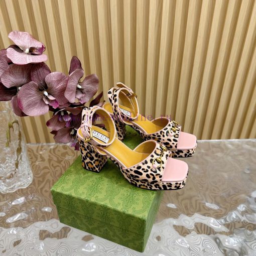 The new 2024 spring/summer GUCCI leopard print horsehair Gucci water platform coarse heel hof3br3e9z