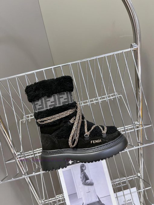 FENDI round toe apr è s-ski snow bootsThe boot surface and barrel are made of imported whiteo2wwehav - Image 6