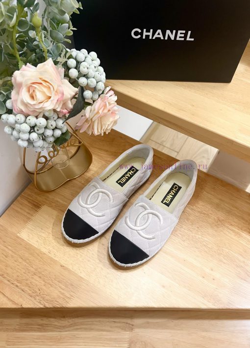 CHANEL Chanel 25ss New Early Spring Double C Color blocked suede calf leather fisherman shoet4m2j7fy - Image 4