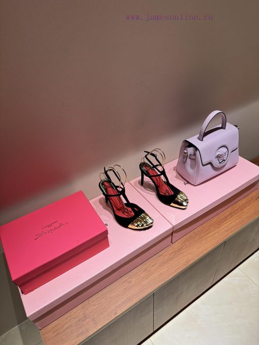 A beauty that does not belong to this worldSharparili Golden Elf Golden Toe High HeelsThe mov30tqwvp - Image 2