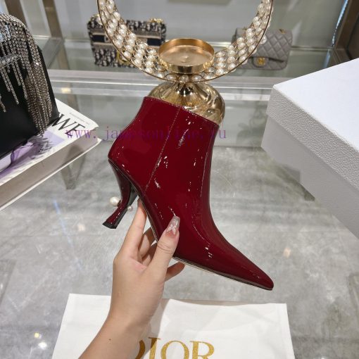 Dior. The new Dior/boot collection is on the rise, comfortable to wear and full of feminine ooidl9vo - Image 7