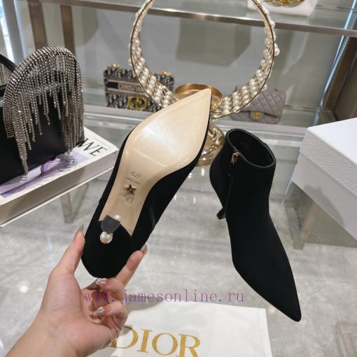 Dior. The new Dior/boot collection is on the rise, comfortable to wear and full of feminine p75cqcfk - Image 10