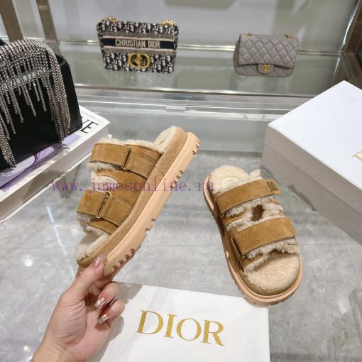 Dior 24 new Dioract series Maillard style fur integrated magic button sandalsDior super cute1eksqofc - Image 4