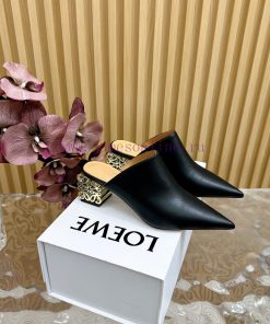 LOEWE new square heel, pointed toe, mid heel, temperament, M ü ller half drag—————————————A vf0rmesq