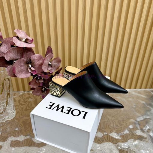 LOEWE new square heel, pointed toe, mid heel, temperament, M ü ller half drag—————————————A vf0rmesq - Image 2