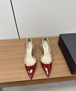 2025 early spring Valentino VT new fashionable side hollow rivet single shoeUnparalleled quac4s9t6z6