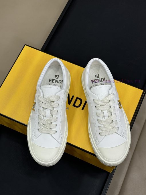 Fendi SS25 small board shoesA super delicate item made of calf leather materialThe FF hardwa3anxj48p - Image 3