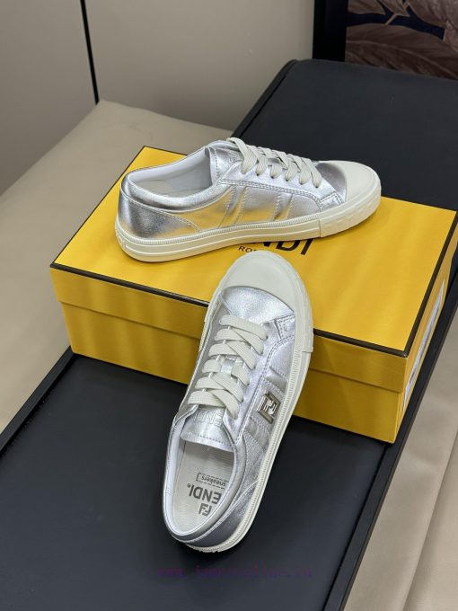Fendi SS25 small board shoesA super delicate item made of calf leather materialThe FF hardwag3vdsx31 - Image 6