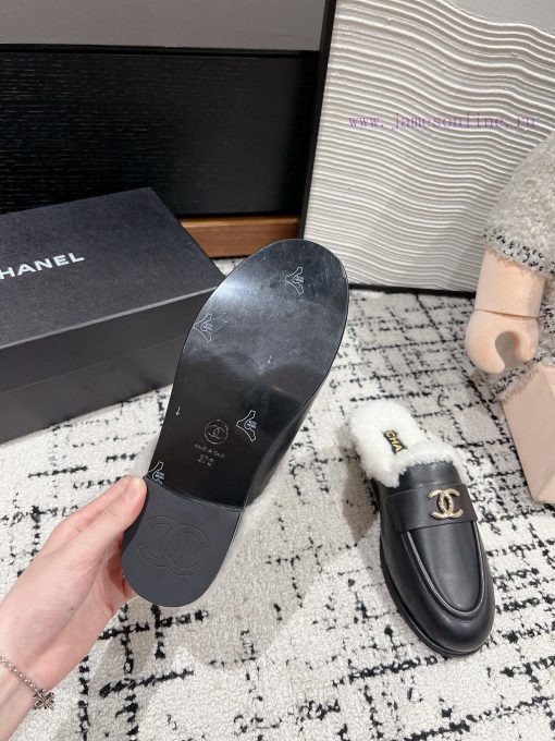 Top qualitychanel ss24new arrival～Chanel 2024 Autumn/Winter New Double C-Button Woolen DragFf9bsqtxb - Image 10