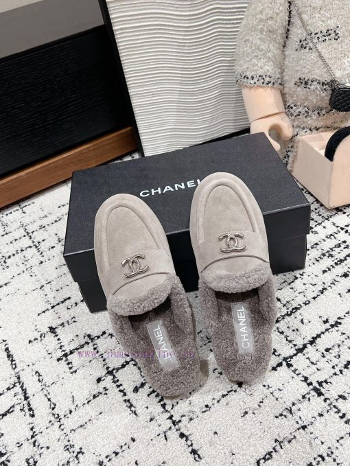 Top qualitychanel ss24new arrival～Chanel 2024 Autumn/Winter New Double C-Button Woolen DragFq9bqx529 - Image 4