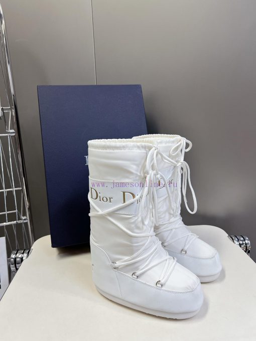 Dior's new autumn and winter down boots and ski shoes are very popular this year. The classitj0a6hdw - Image 4