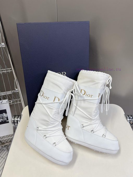 Dior's new autumn and winter down boots and ski shoes are very popular this year. The classitj0a6hdw - Image 5