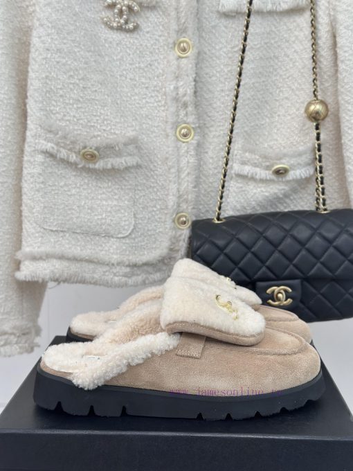 Chanel | Chanel Classic backpack buckle flip coverThick bottomed wool semi trailerI can't li9vqdiy84