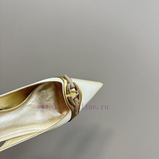 𝑉𝐴𝐿𝐸𝑁𝑇𝐼𝑁𝑂 Warren rhinestone V-button sandals, the latest series from V Home, can be said to o7zozt2a - Image 10