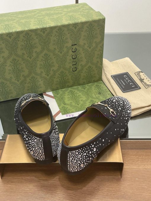 2025 early spring new Gucci Jordaan series multi facet crystal diamond loafers, aiming for t559msml0 - Image 9