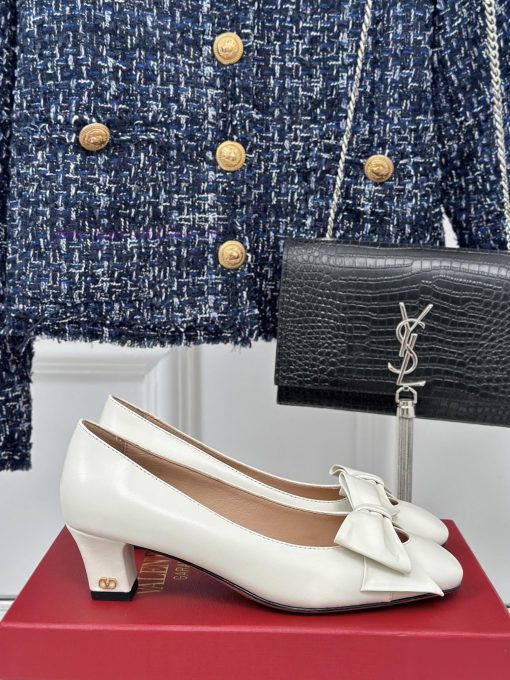 Valentino/Valentino 25ss Early SpringNew Butterfly Knot Single ShoesHighly recognizable pershzvshh5c - Image 2