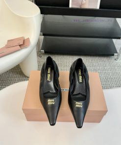 Short and shortMiu Miu 24ss autumn and winter Blok small square toe loafersThis Brock shoe fexo60pzd