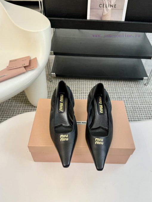 Short and shortMiu Miu 24ss autumn and winter Blok small square toe loafersThis Brock shoe fexo60pzd