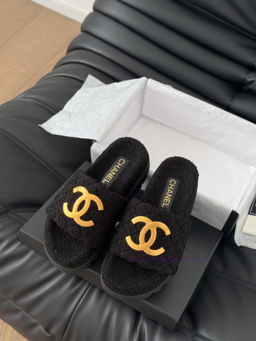 Chanel 24B new fur slippersThis fur mop is really cuteSoft and fluffy fur, comfortable and wgxu9w2de - Image 6