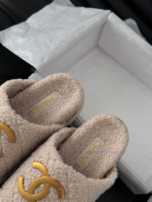 Chanel 24B new fur slippersThis fur mop is really cuteSoft and fluffy fur, comfortable and waie7f4n6 - Image 8