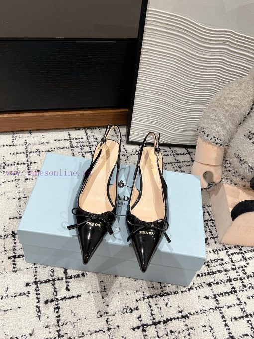 Top Quality Pprada ss25 new arrival～P Home 2025 Early Spring New Product: Post Air Pointed Hzloao3gi