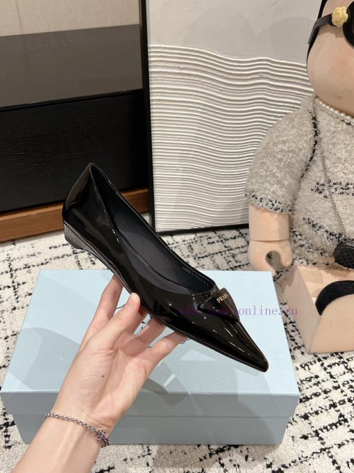 Top qualityprada ss25 new arrival～P Home 2025 Early Spring New Product: Post Air Pointed Higwix9vzzq - Image 6