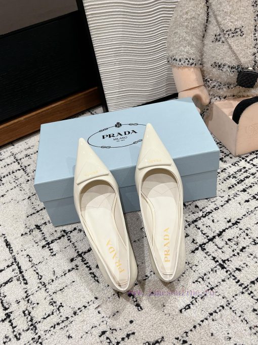 Top qualityprada ss25 new arrival～P Home 2025 Early Spring New Product: Post Air Pointed Higfcydqr5u - Image 5