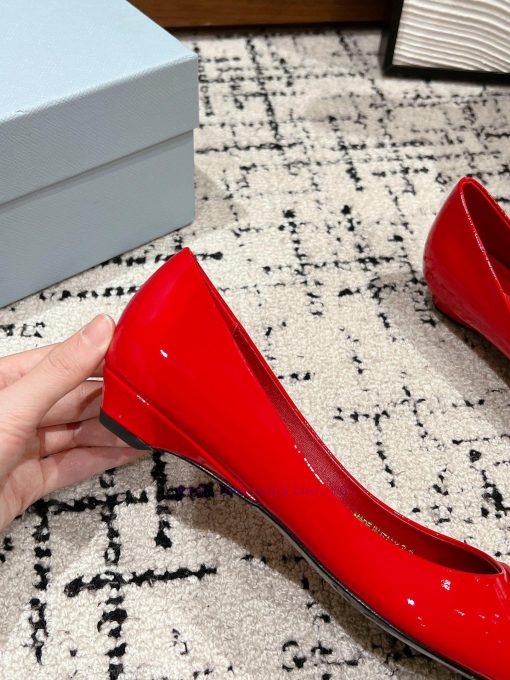 Top qualityprada ss25 new arrival～P Home 2025 Early Spring New Product: Post Air Pointed Higauyzdlxa - Image 9