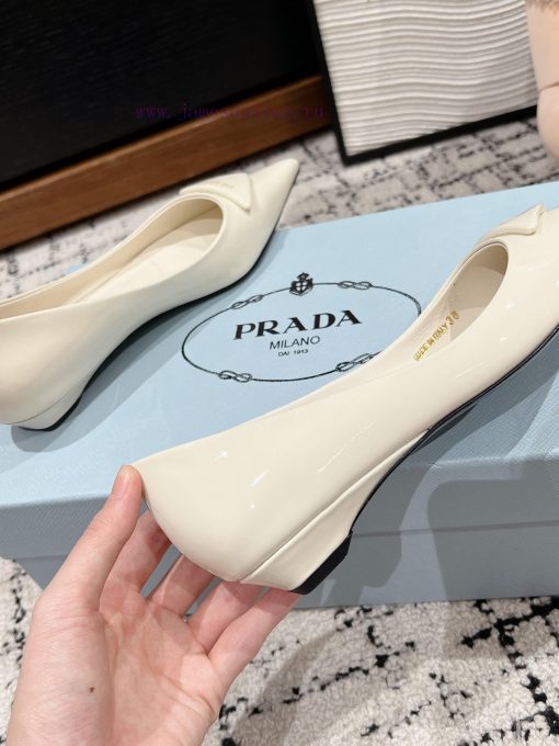 Top qualityprada ss25 new arrival～P Home 2025 Early Spring New Product: Post Air Pointed Higfcydqr5u - Image 8