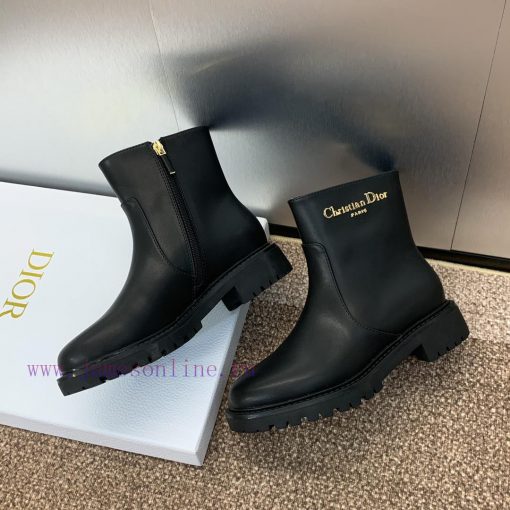 Dior 2024 Autumn/Winter New D-Town Collection Punk Style Low Heel Women's Boots Star Same CD9ct3a273