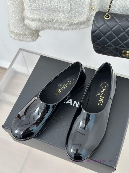 Chanel | Chanel 25C New ProductDouble C loafersThe shoe upper is made of imported calf patenupu9xohj - Image 3