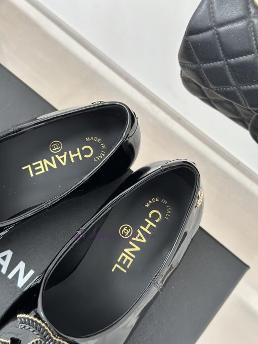 Chanel | Chanel 25C New ProductDouble C loafersThe shoe upper is made of imported calf patenju3k3owg - Image 9