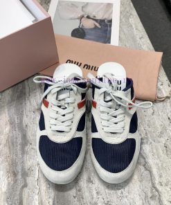 Miu Miu's 2024 autumn and winter new couple's sports shoes have a low-key and simple design,41bzwxn6