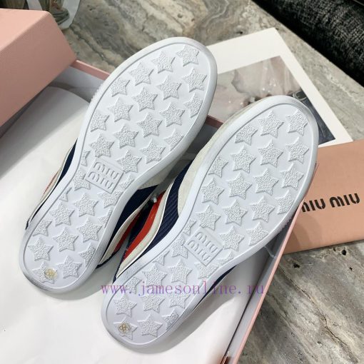 Miu Miu's 2024 autumn and winter new couple's sports shoes have a low-key and simple design,41bzwxn6 - Image 9